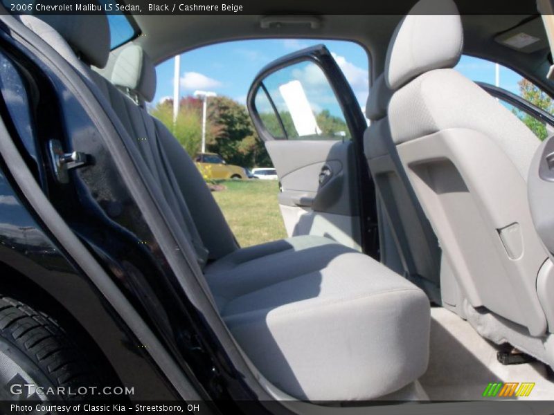 Black / Cashmere Beige 2006 Chevrolet Malibu LS Sedan