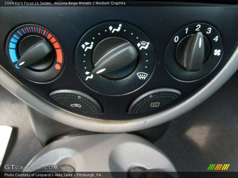 Arizona Beige Metallic / Medium Graphite 2004 Ford Focus LX Sedan