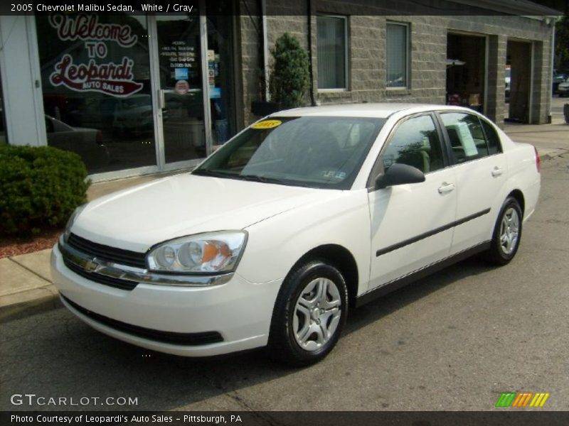 White / Gray 2005 Chevrolet Malibu Sedan