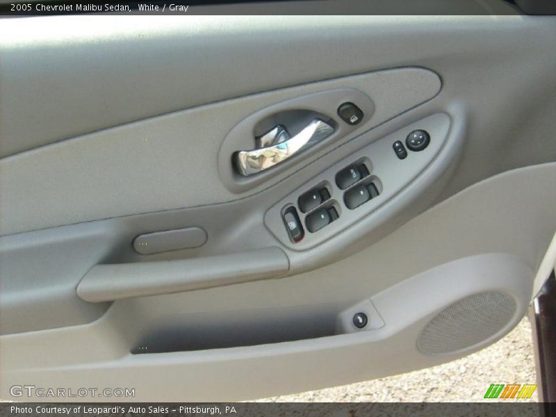 White / Gray 2005 Chevrolet Malibu Sedan
