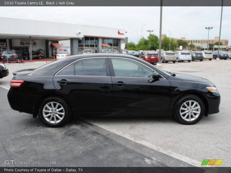 Black / Ash Gray 2010 Toyota Camry LE