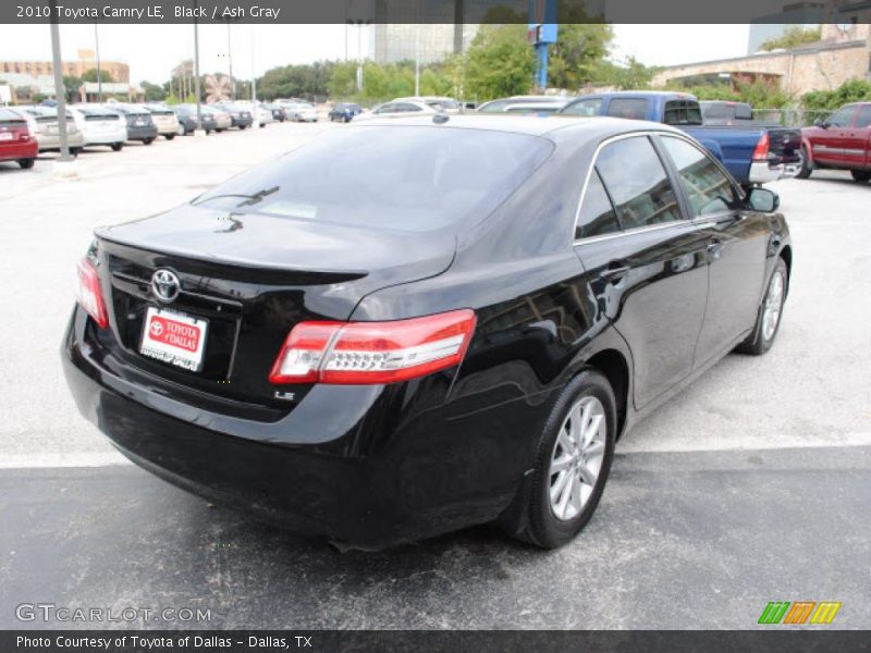 Black / Ash Gray 2010 Toyota Camry LE