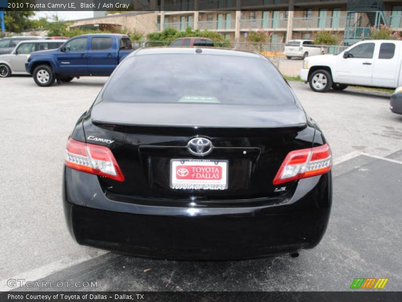 Black / Ash Gray 2010 Toyota Camry LE