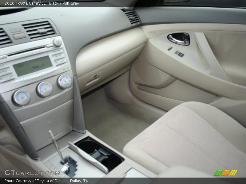 Black / Ash Gray 2010 Toyota Camry LE