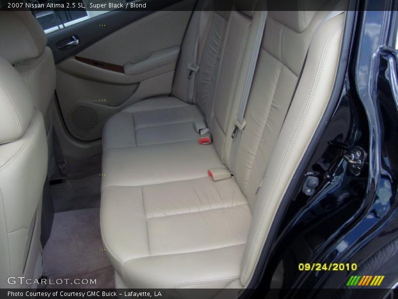 Super Black / Blond 2007 Nissan Altima 2.5 SL