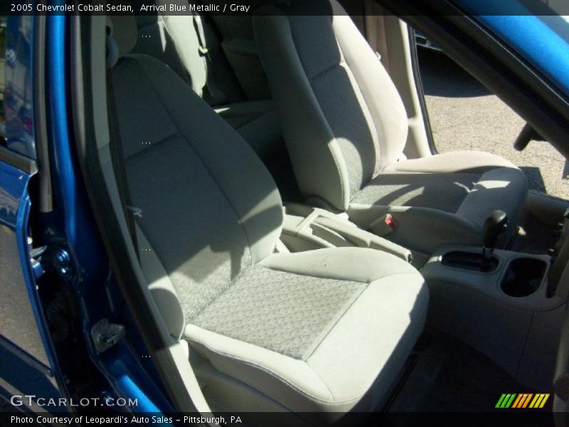 Arrival Blue Metallic / Gray 2005 Chevrolet Cobalt Sedan