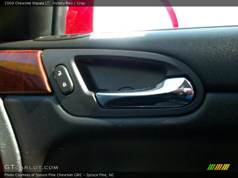 Victory Red / Gray 2009 Chevrolet Impala LT