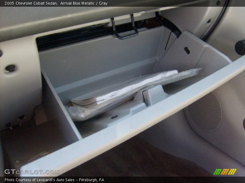 Arrival Blue Metallic / Gray 2005 Chevrolet Cobalt Sedan