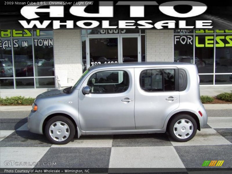 Chrome Silver / Light Gray 2009 Nissan Cube 1.8 S