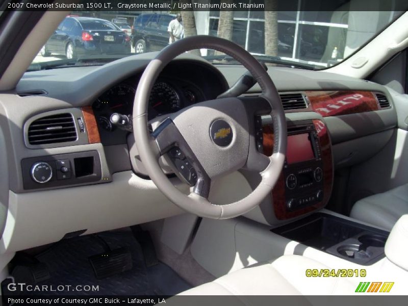 Graystone Metallic / Light Titanium/Dark Titanium 2007 Chevrolet Suburban 1500 LT