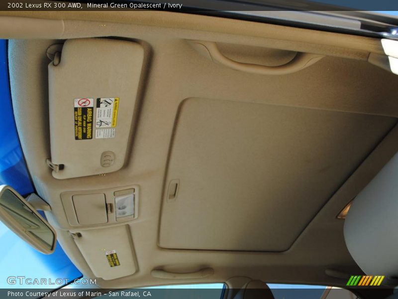 Mineral Green Opalescent / Ivory 2002 Lexus RX 300 AWD