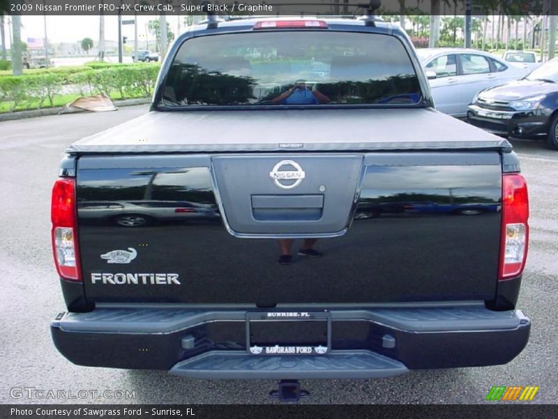 Super Black / Graphite 2009 Nissan Frontier PRO-4X Crew Cab