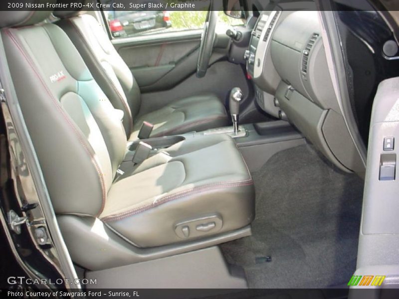 Super Black / Graphite 2009 Nissan Frontier PRO-4X Crew Cab