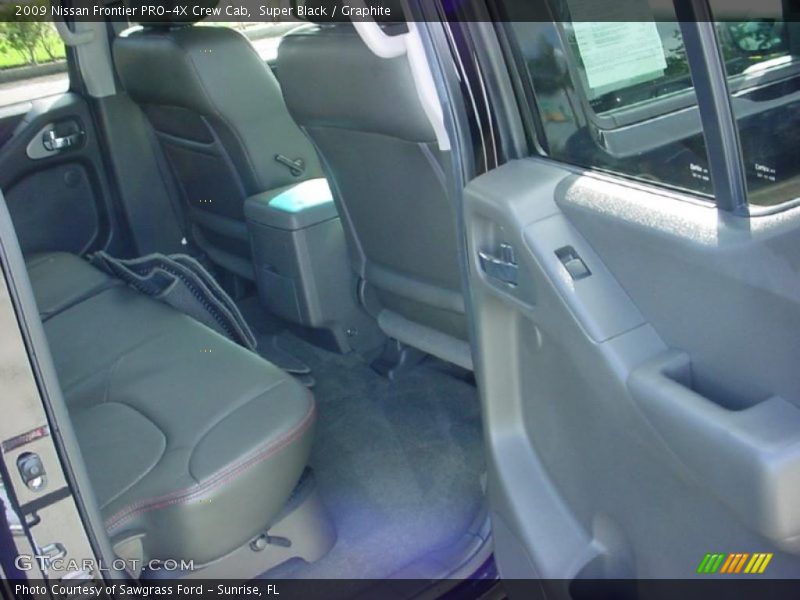 Super Black / Graphite 2009 Nissan Frontier PRO-4X Crew Cab