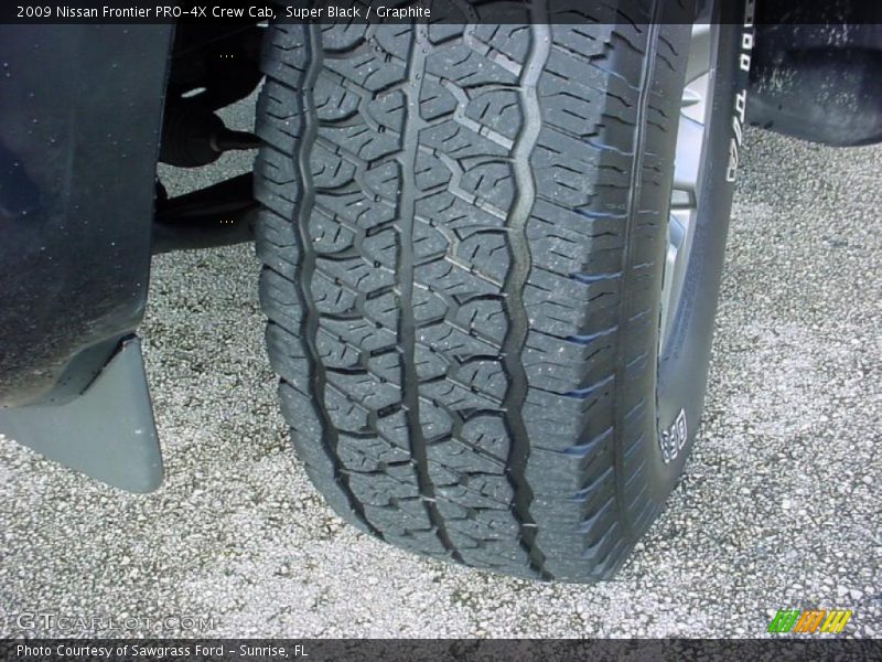 Super Black / Graphite 2009 Nissan Frontier PRO-4X Crew Cab