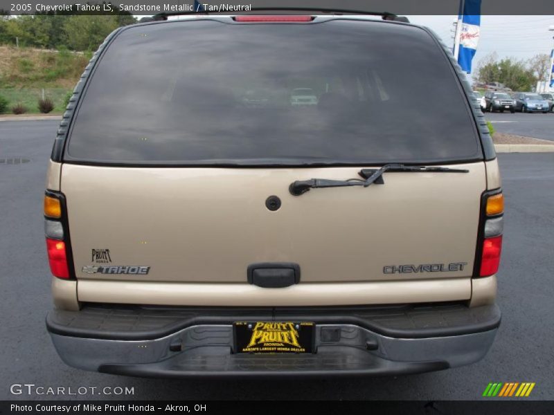 Sandstone Metallic / Tan/Neutral 2005 Chevrolet Tahoe LS