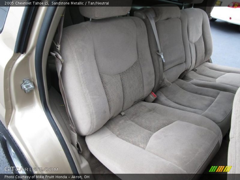 Sandstone Metallic / Tan/Neutral 2005 Chevrolet Tahoe LS