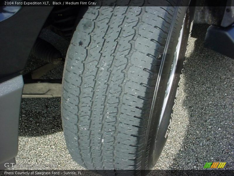 Black / Medium Flint Gray 2004 Ford Expedition XLT