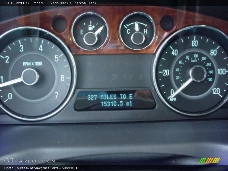 Tuxedo Black / Charcoal Black 2010 Ford Flex Limited
