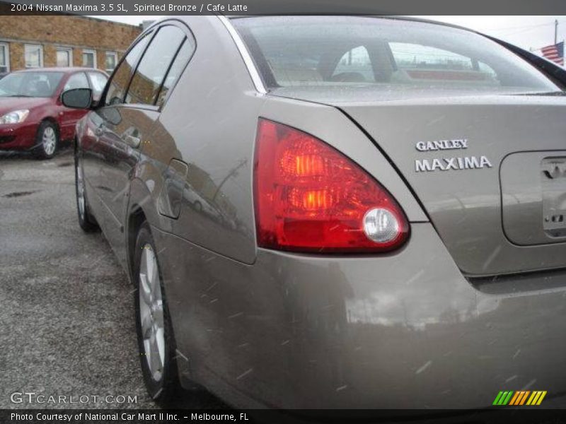 Spirited Bronze / Cafe Latte 2004 Nissan Maxima 3.5 SL