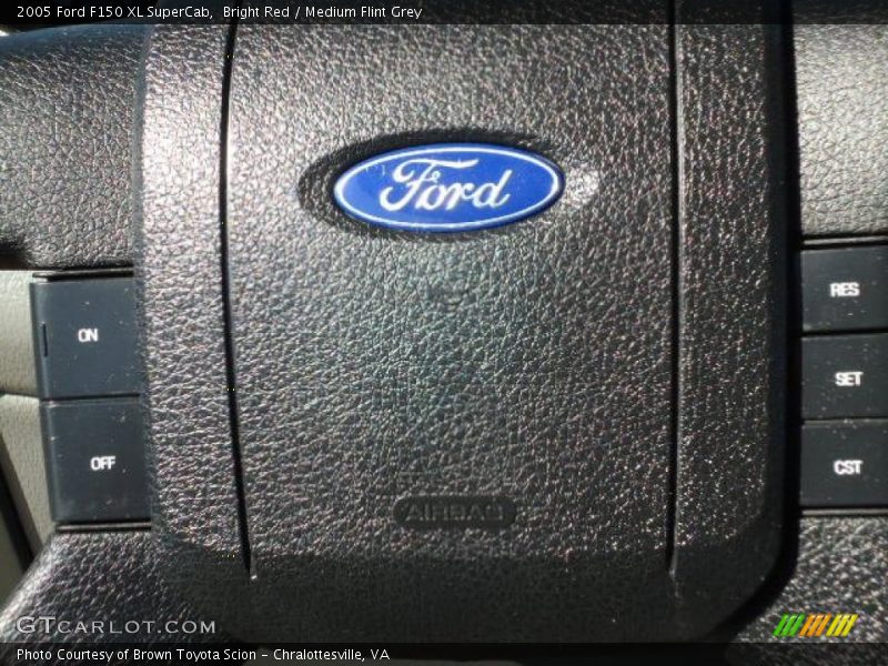 Bright Red / Medium Flint Grey 2005 Ford F150 XL SuperCab