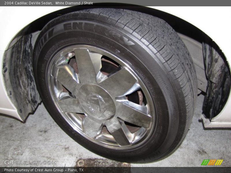 White Diamond / Shale 2004 Cadillac DeVille Sedan