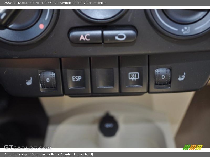 Black / Cream Beige 2008 Volkswagen New Beetle SE Convertible