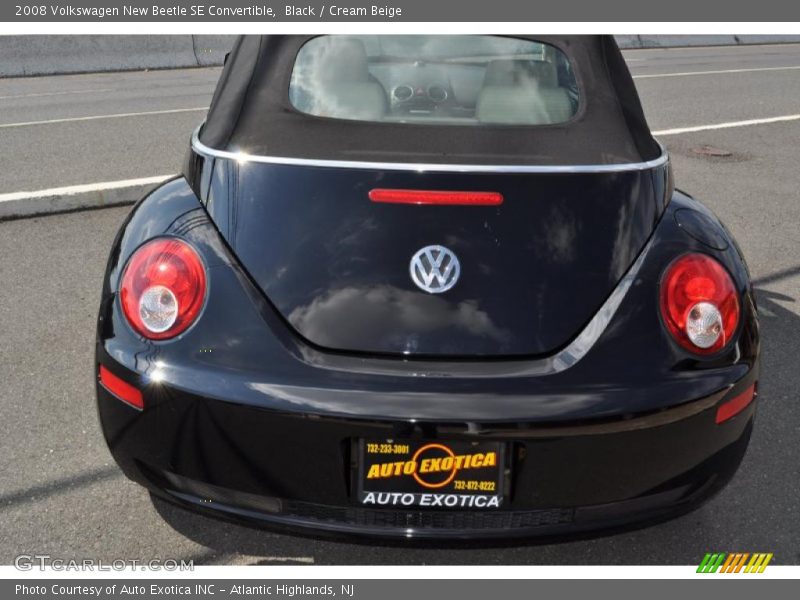 Black / Cream Beige 2008 Volkswagen New Beetle SE Convertible