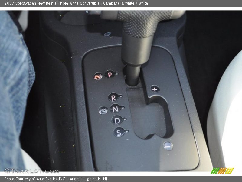 Campanella White / White 2007 Volkswagen New Beetle Triple White Convertible
