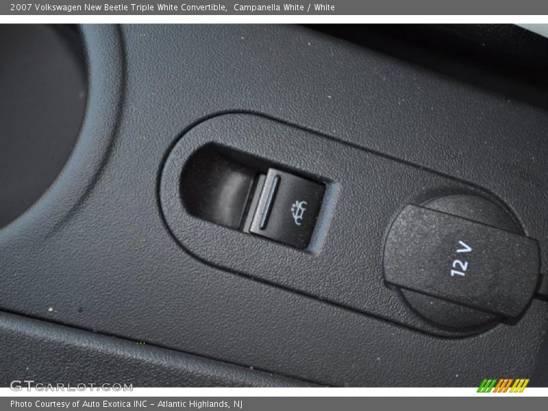 Campanella White / White 2007 Volkswagen New Beetle Triple White Convertible