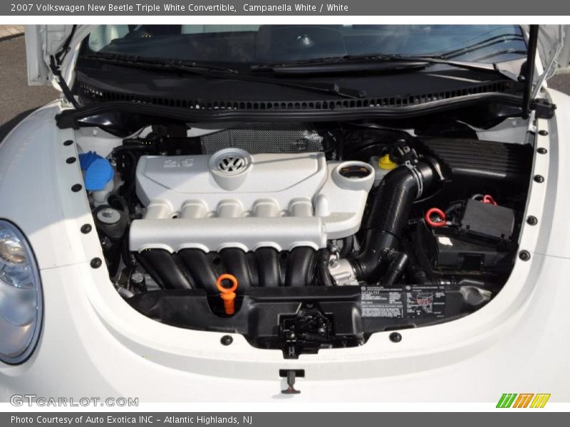 Campanella White / White 2007 Volkswagen New Beetle Triple White Convertible