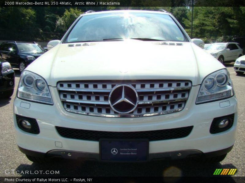 Arctic White / Macadamia 2008 Mercedes-Benz ML 350 4Matic