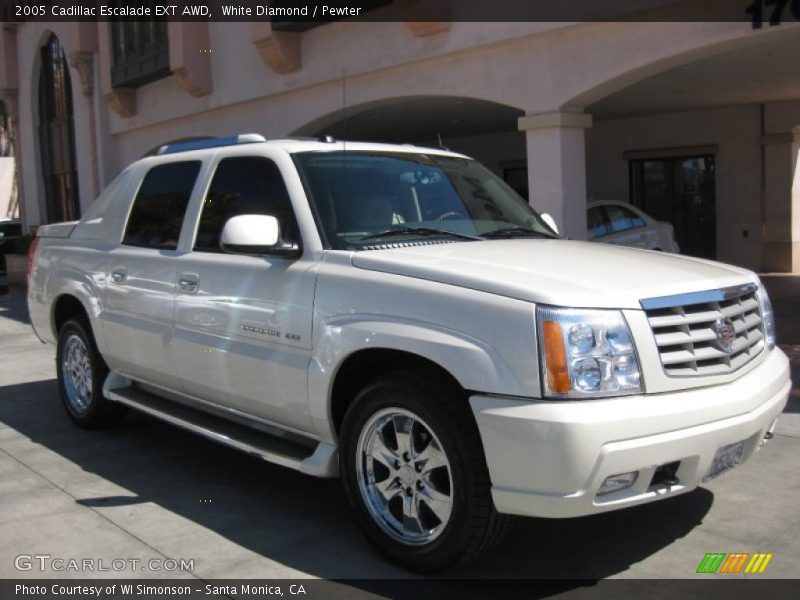 White Diamond / Pewter 2005 Cadillac Escalade EXT AWD
