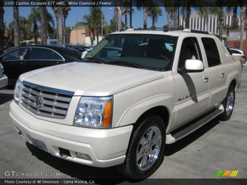 White Diamond / Pewter 2005 Cadillac Escalade EXT AWD