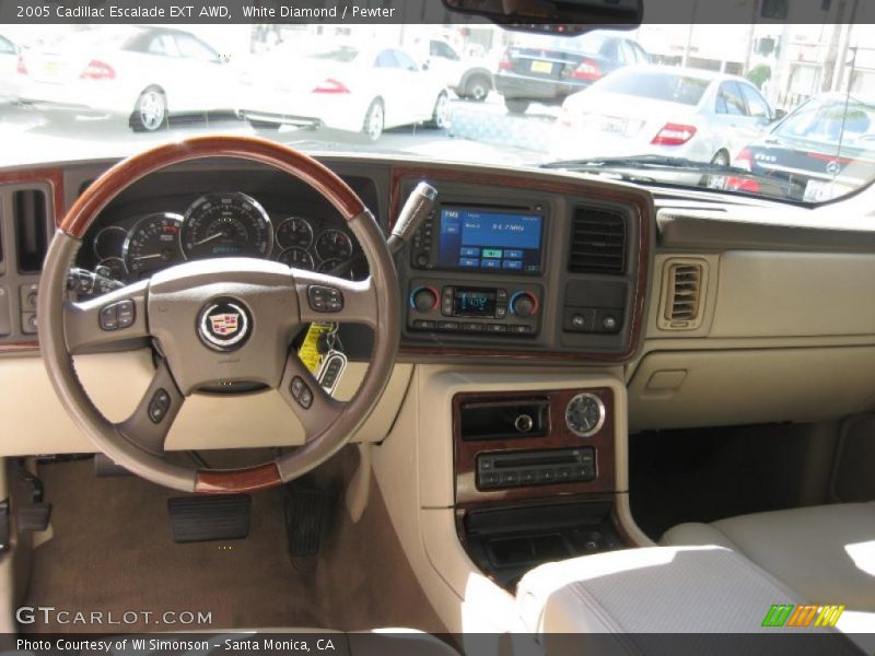 White Diamond / Pewter 2005 Cadillac Escalade EXT AWD