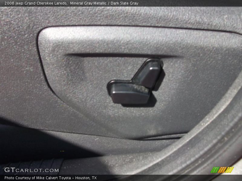 Mineral Gray Metallic / Dark Slate Gray 2008 Jeep Grand Cherokee Laredo