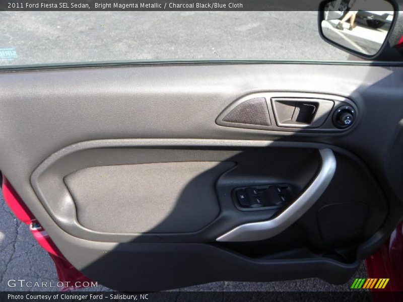 Bright Magenta Metallic / Charcoal Black/Blue Cloth 2011 Ford Fiesta SEL Sedan