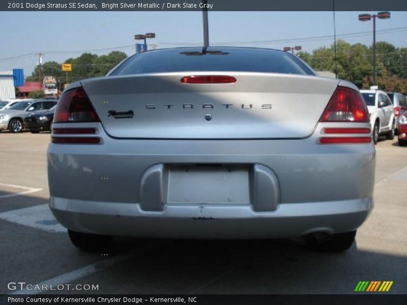 Bright Silver Metallic / Dark Slate Gray 2001 Dodge Stratus SE Sedan