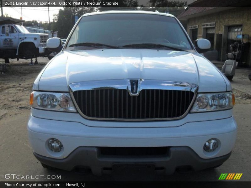 Oxford White / Medium Graphite 2001 Lincoln Navigator 4x4