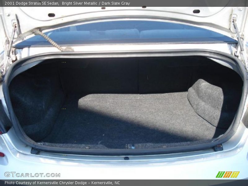 Bright Silver Metallic / Dark Slate Gray 2001 Dodge Stratus SE Sedan
