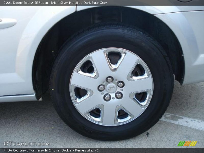 Bright Silver Metallic / Dark Slate Gray 2001 Dodge Stratus SE Sedan