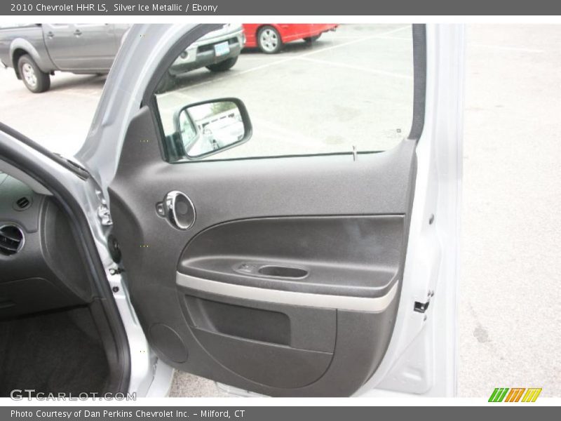 Silver Ice Metallic / Ebony 2010 Chevrolet HHR LS
