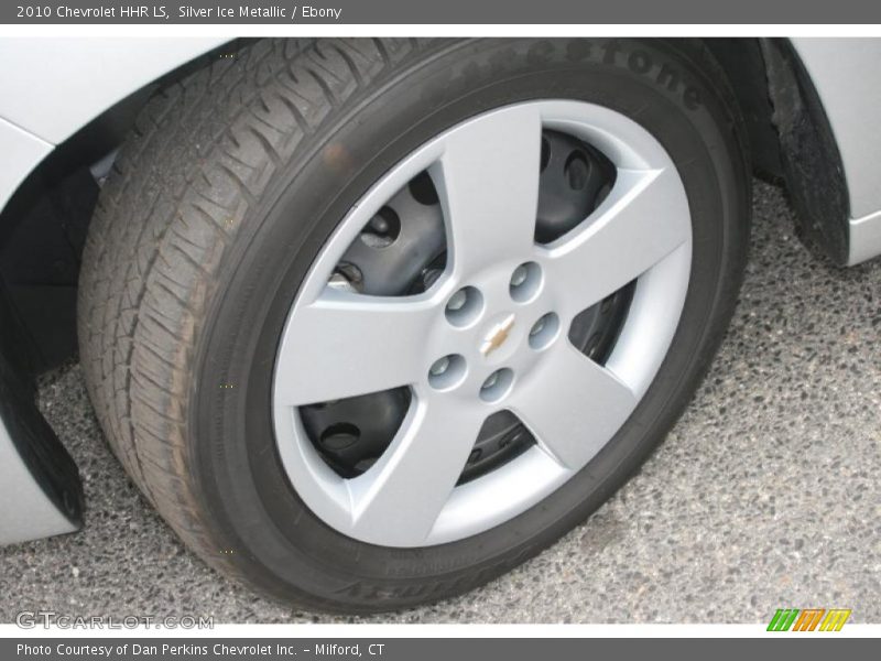 Silver Ice Metallic / Ebony 2010 Chevrolet HHR LS