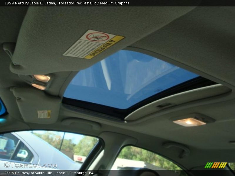 Toreador Red Metallic / Medium Graphite 1999 Mercury Sable LS Sedan