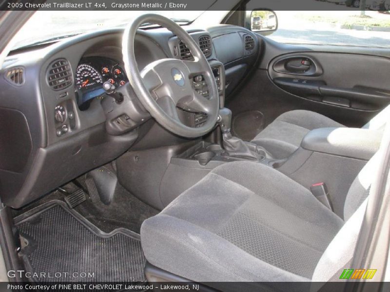 Graystone Metallic / Ebony 2009 Chevrolet TrailBlazer LT 4x4