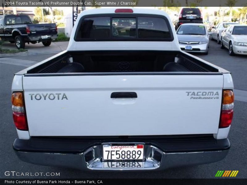 Super White / Charcoal 2004 Toyota Tacoma V6 PreRunner Double Cab