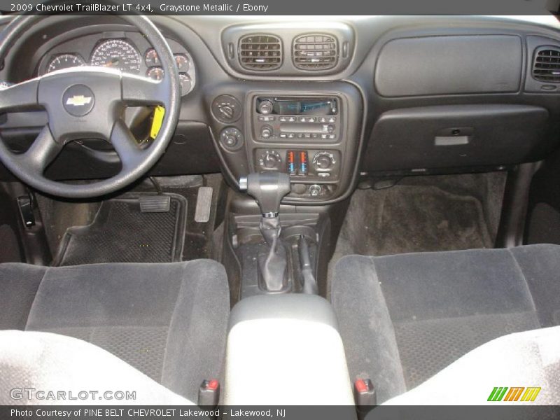 Graystone Metallic / Ebony 2009 Chevrolet TrailBlazer LT 4x4