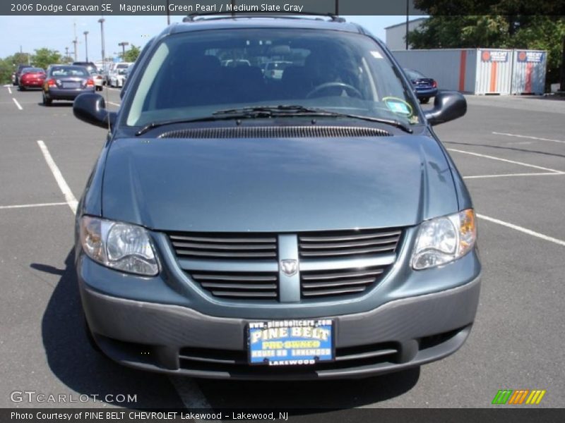 Magnesium Green Pearl / Medium Slate Gray 2006 Dodge Caravan SE