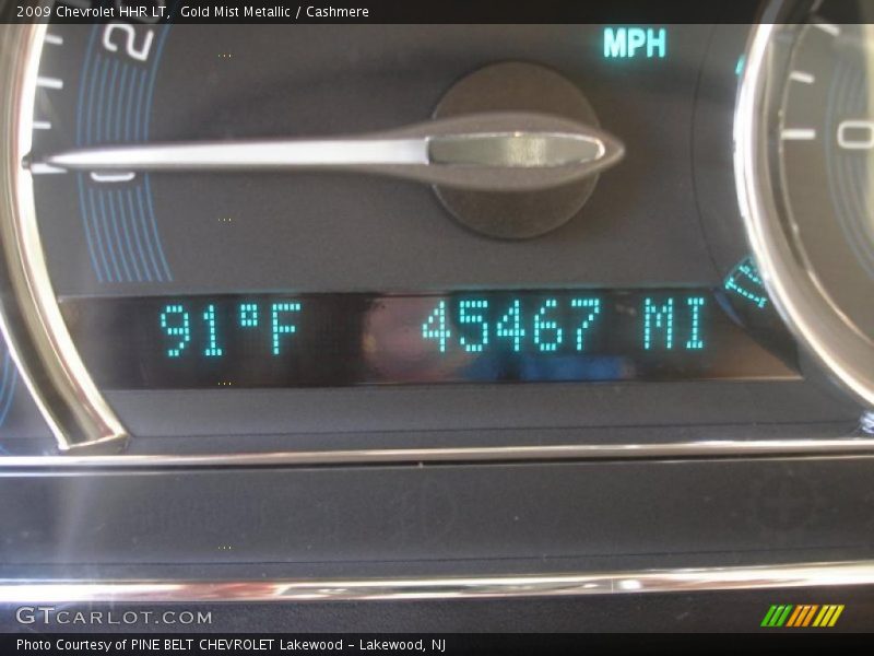 Gold Mist Metallic / Cashmere 2009 Chevrolet HHR LT