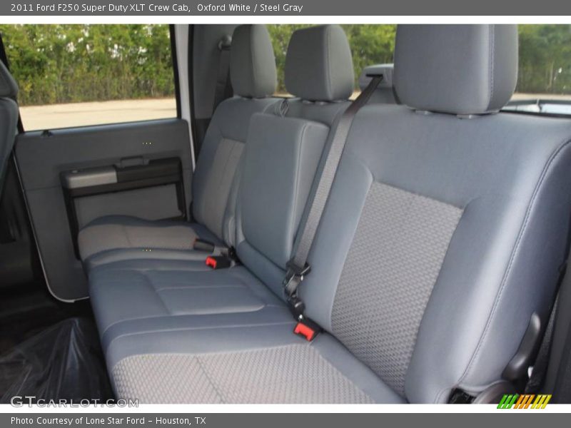 Oxford White / Steel Gray 2011 Ford F250 Super Duty XLT Crew Cab